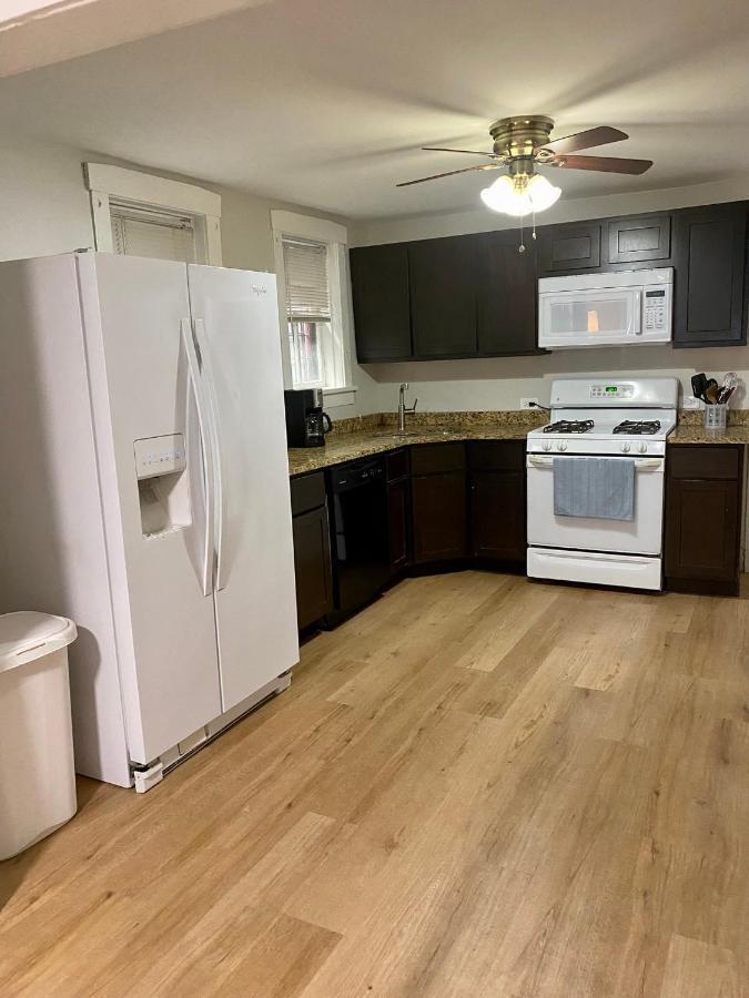 Lincoln Park Apartment With Backyard! Chicago Ngoại thất bức ảnh